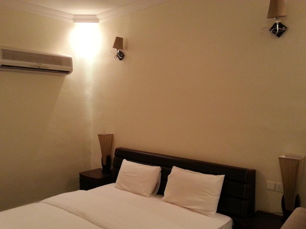 Rimal Suites Apartments Salalah Rum bild